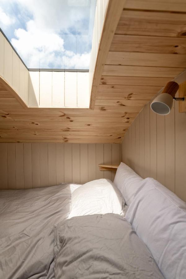 Enchanting Tiny House With Wood Burner And Hot Tub In Cairngorms *